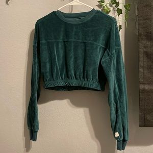 green RSQ cropped sweater